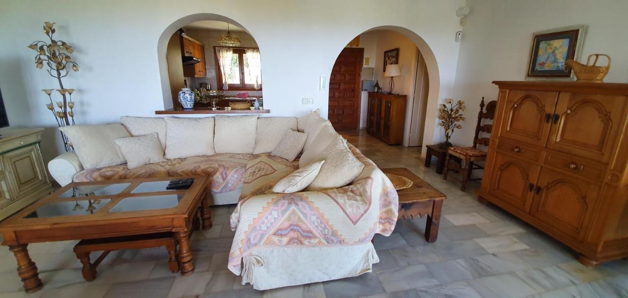 Sea View Villa With Pool, Near Beach In Calahonda, Marbella Area Mijas Bagian luar foto